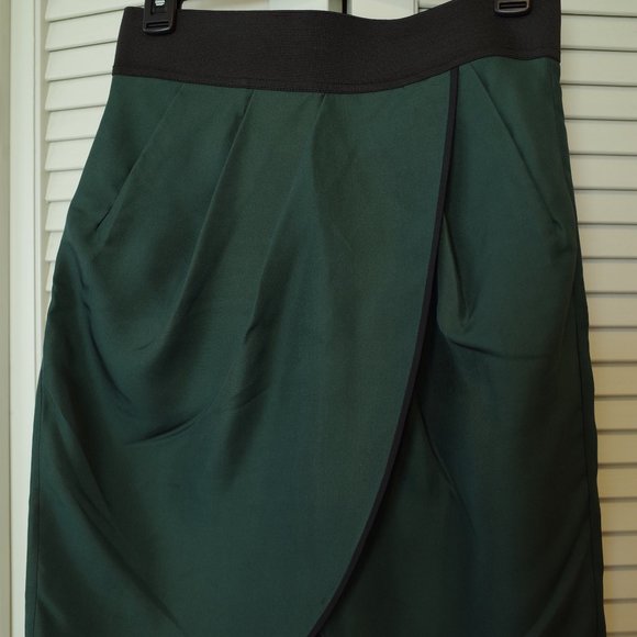 Wilfred 100% Silk Skirt - Picture 4 of 4